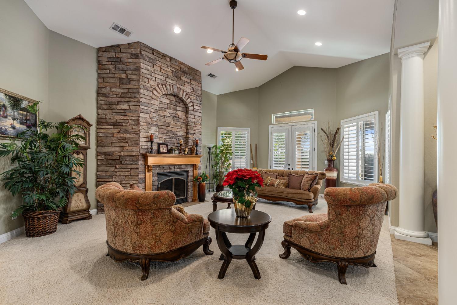 Detail Gallery Image 46 of 76 For 19149 Saint John Rd, Escalon,  CA 95320 - 6 Beds | 6/1 Baths