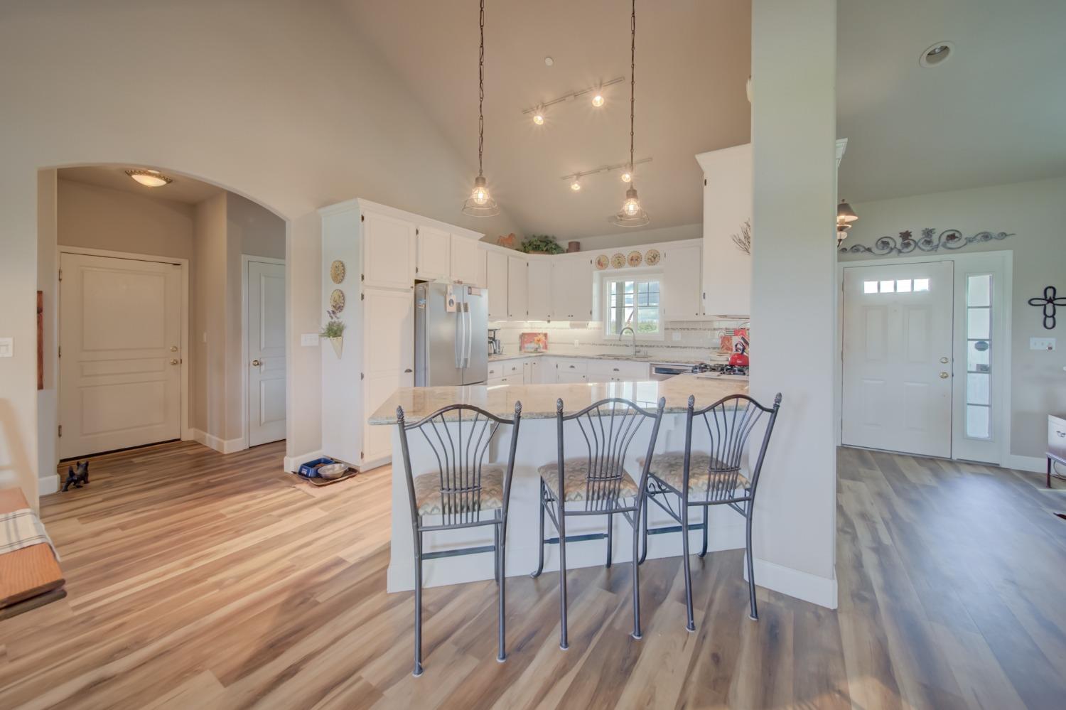 Detail Gallery Image 29 of 50 For 18240 County Road 86, Esparto,  CA 95627 - 3 Beds | 2/1 Baths
