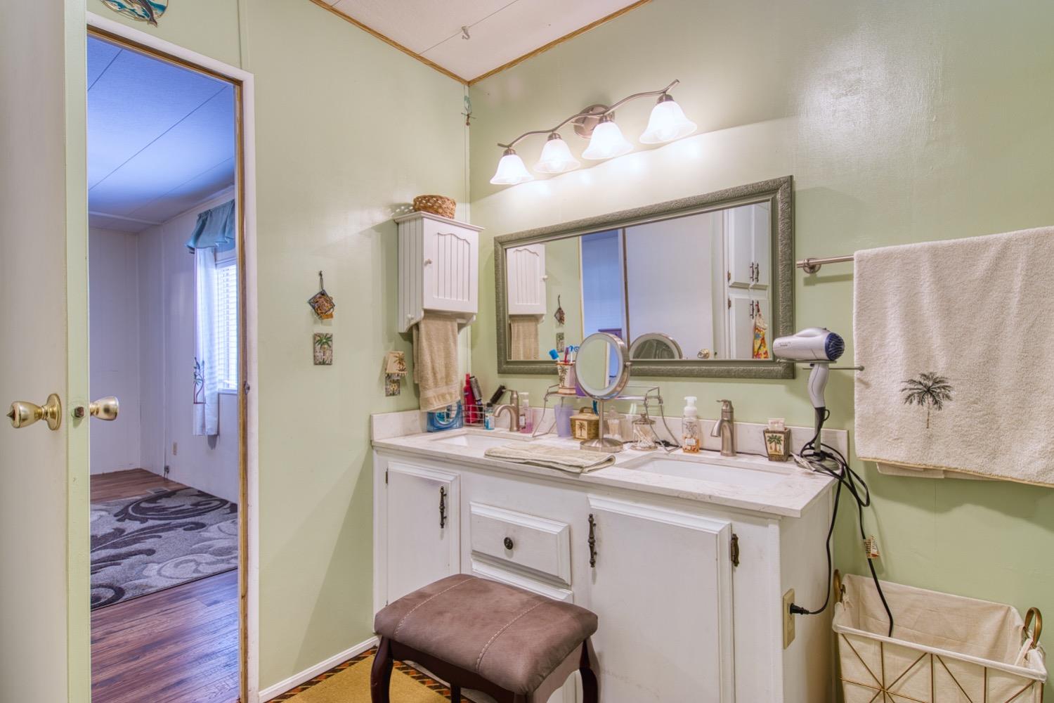 Detail Gallery Image 22 of 24 For 1905 Diamond Head Dr, Modesto,  CA 95355 - 2 Beds | 2 Baths