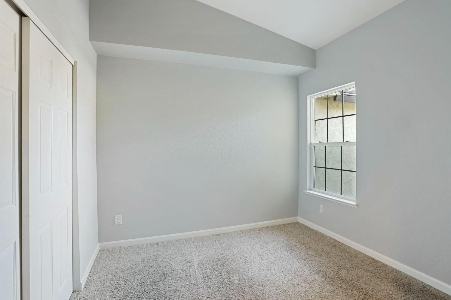Detail Gallery Image 36 of 44 For 5449 Governor Cir, Stockton,  CA 95210 - 4 Beds | 2 Baths