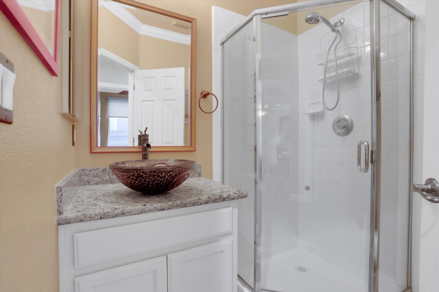 Detail Gallery Image 25 of 38 For 492 Banff Ct, Tracy,  CA 95377 - 5 Beds | 3 Baths