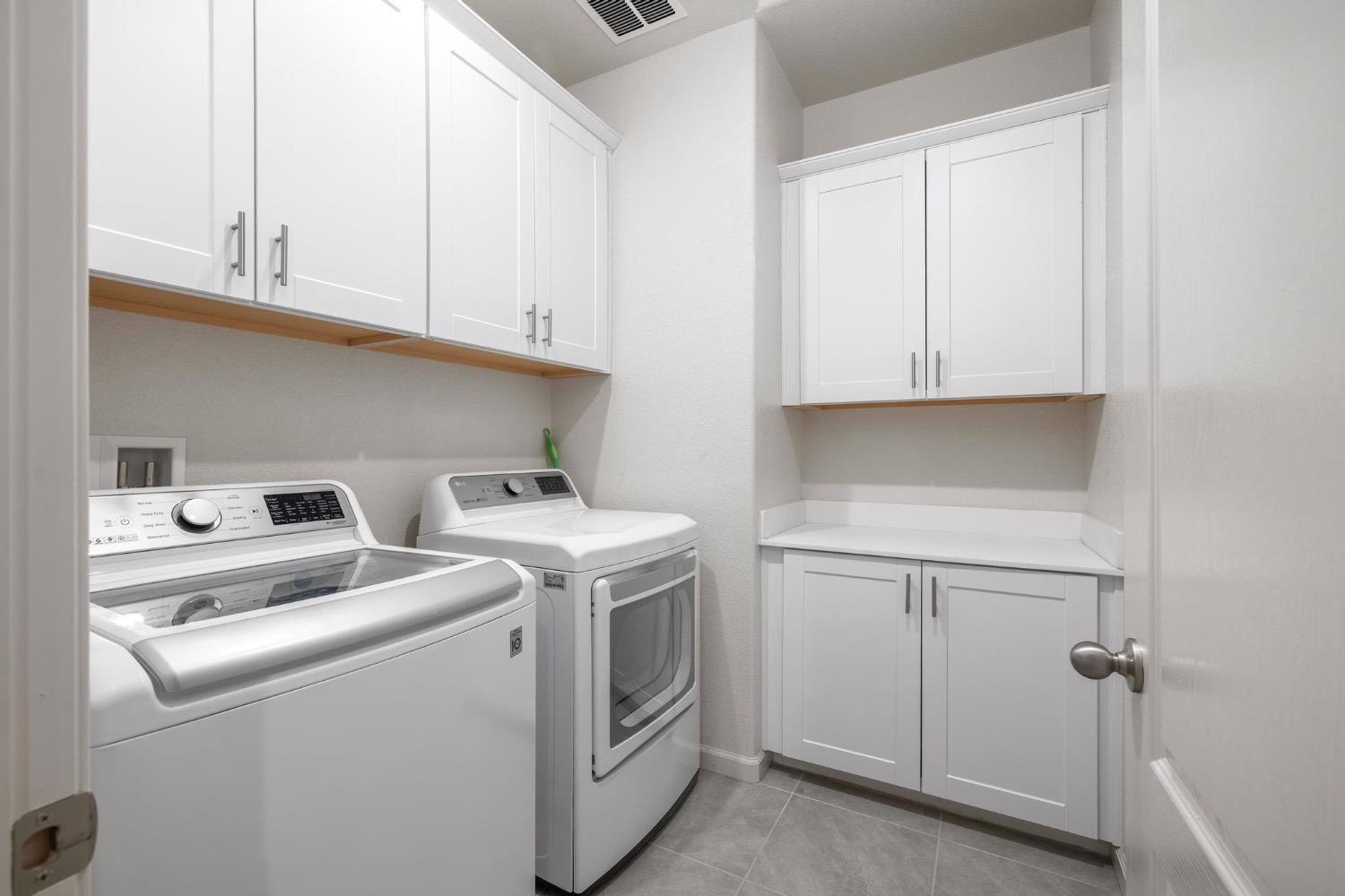Diamante Way, Oakley, California image 21