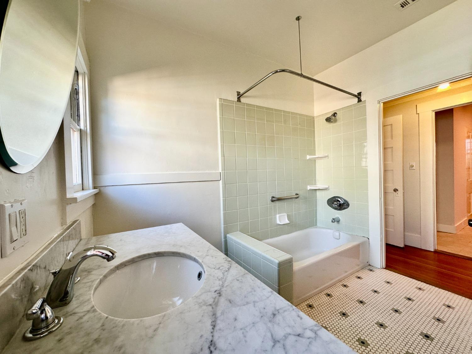 Detail Gallery Image 14 of 29 For 1059 Q St, Newman,  CA 95360 - 2 Beds | 1 Baths