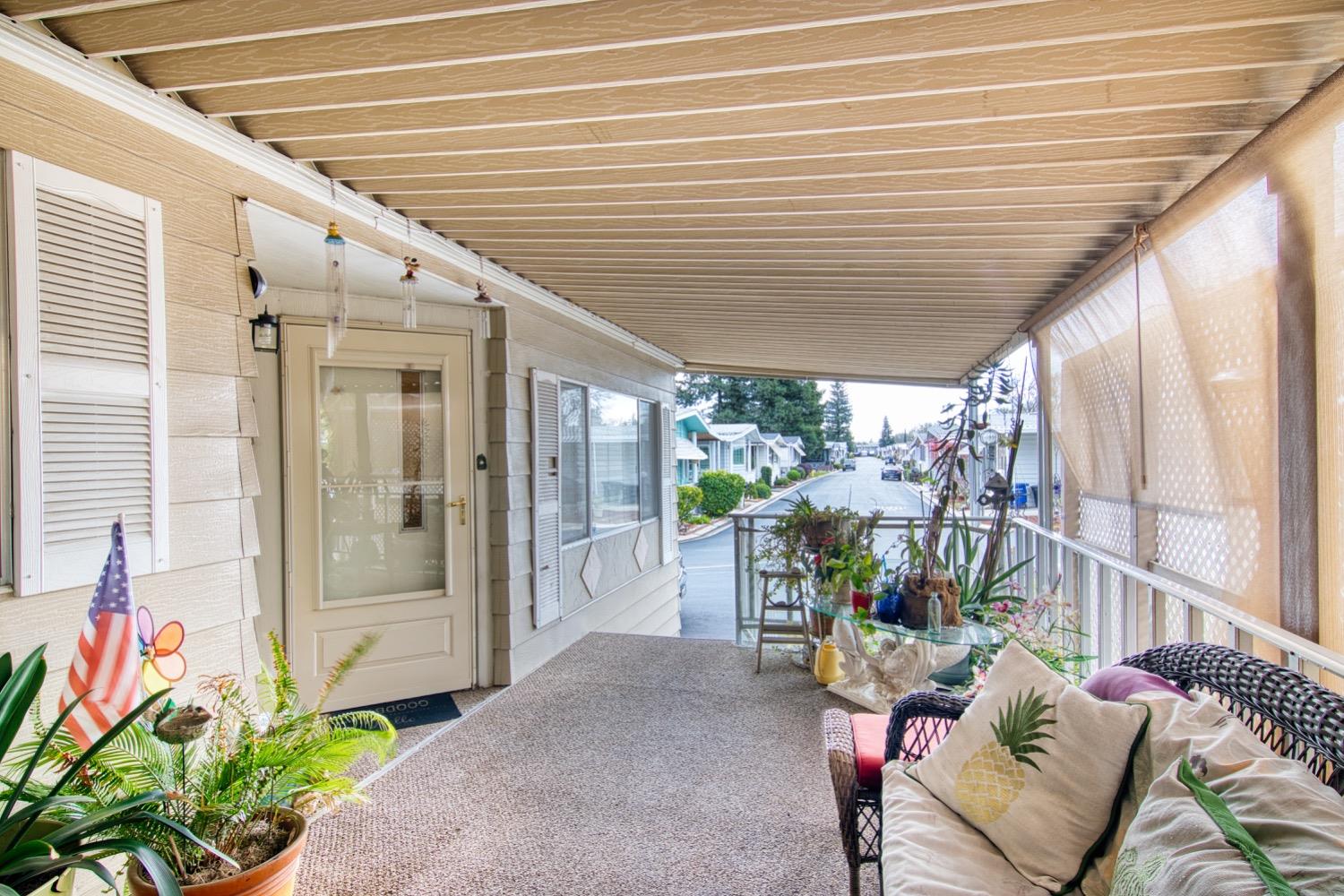 Detail Gallery Image 5 of 24 For 1905 Diamond Head Dr, Modesto,  CA 95355 - 2 Beds | 2 Baths