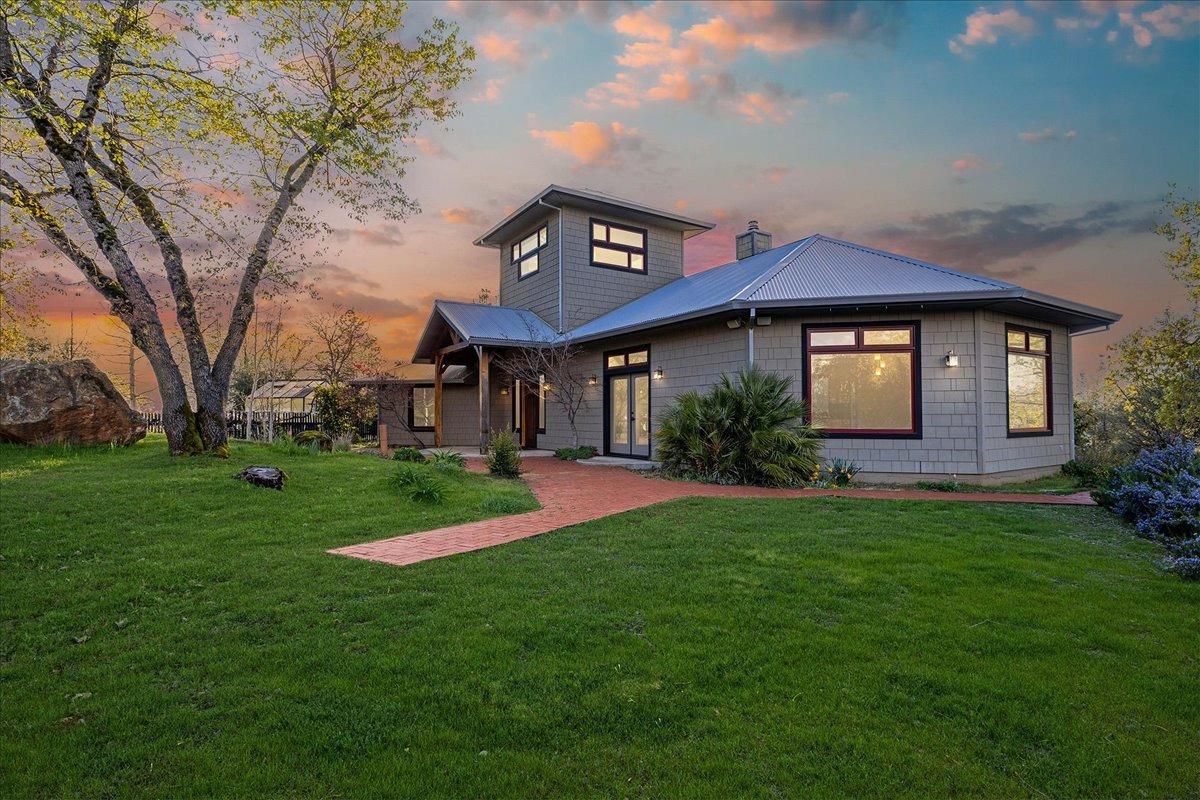 Detail Gallery Image 1 of 1 For 11827 Birchville Rd, Nevada City,  CA 95959 - 3 Beds | 2 Baths