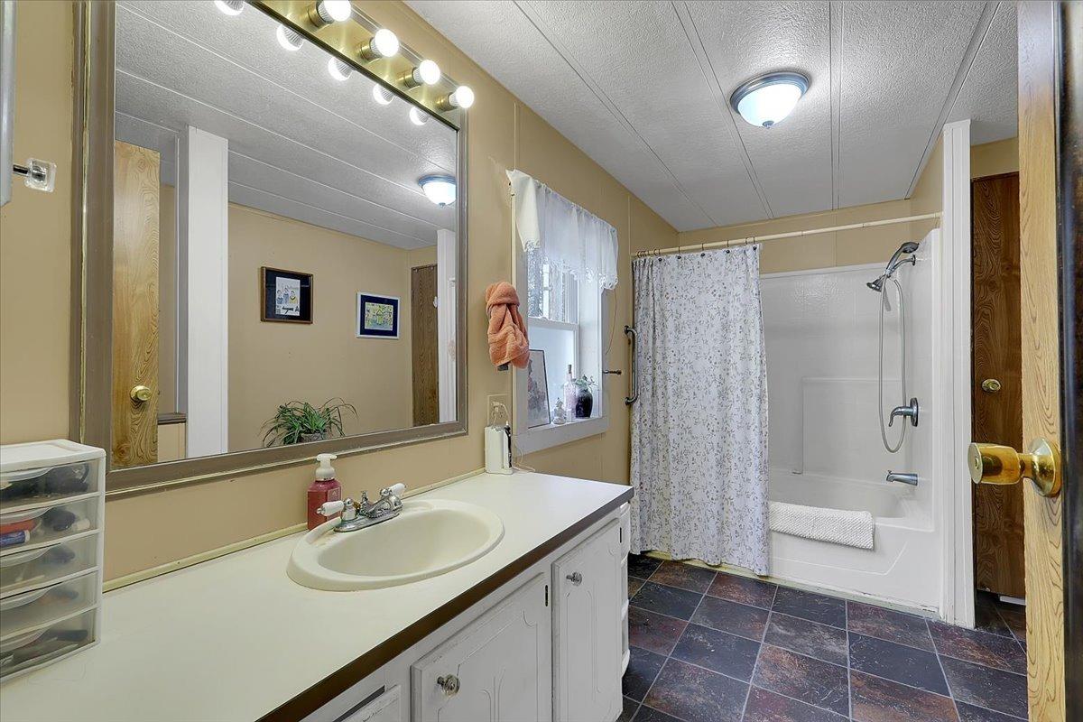 Detail Gallery Image 20 of 35 For 77 Kirkwood Way, Clipper Mills,  CA 95930 - 3 Beds | 2 Baths