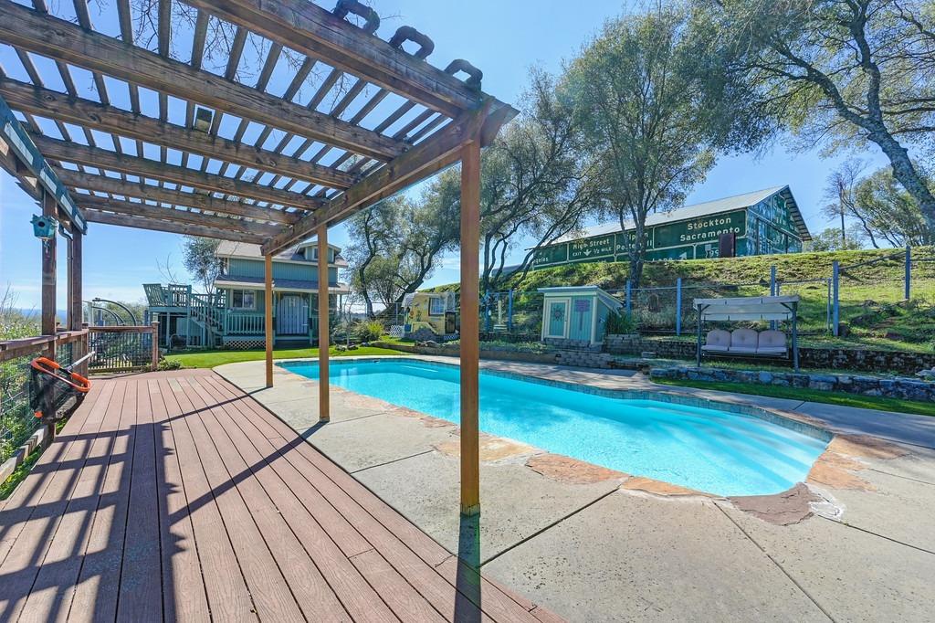 Detail Gallery Image 62 of 96 For 5240 Salmon Falls Rd, Pilot Hill,  CA 95664 - 2 Beds | 2 Baths