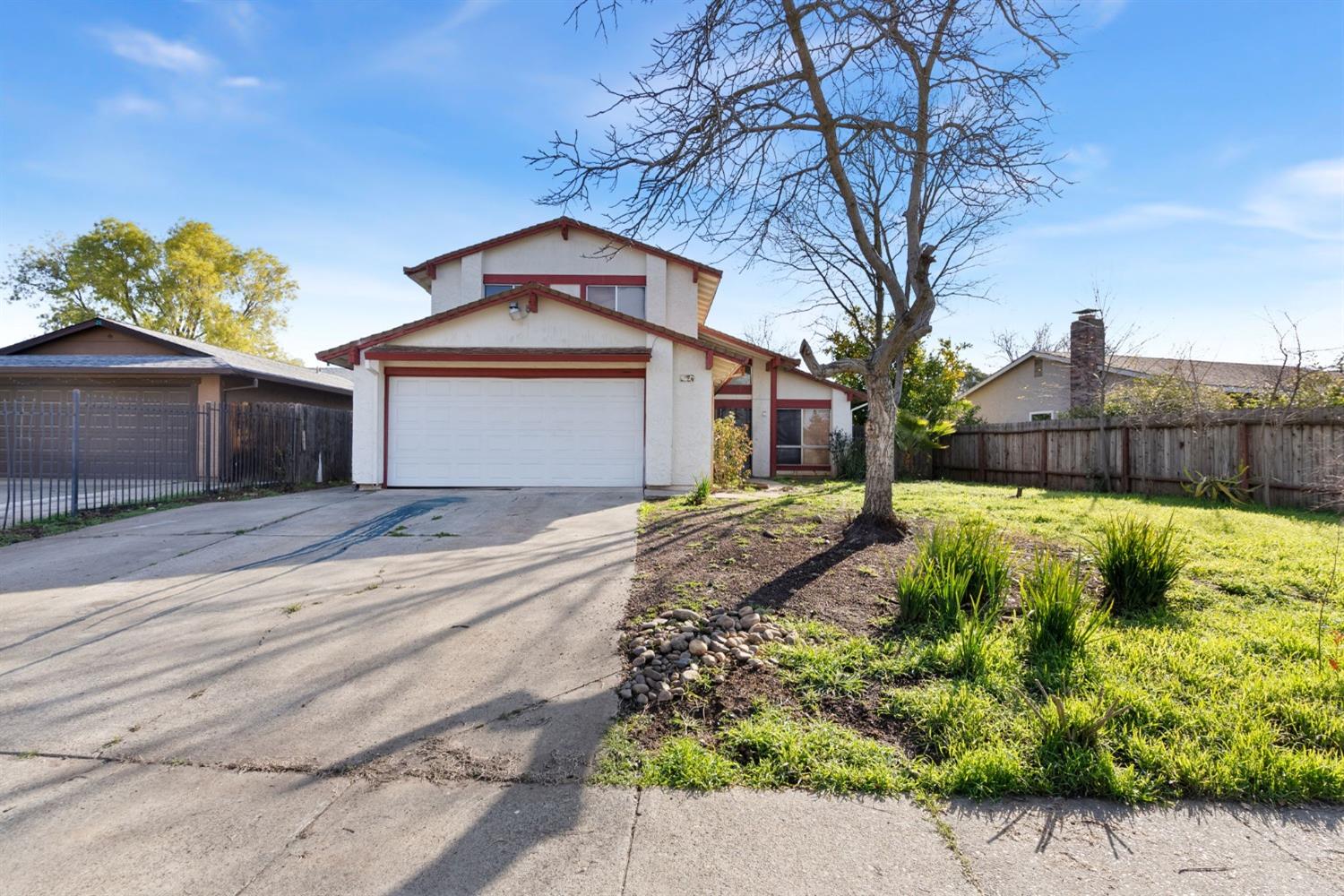 Detail Gallery Image 1 of 1 For 3419 Hanks St, Sacramento,  CA 95827 - 5 Beds | 3/1 Baths