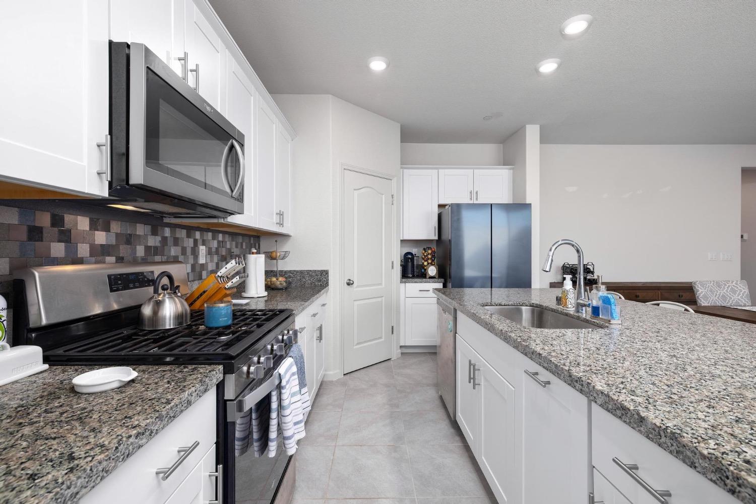 Diamante Way, Oakley, California image 7