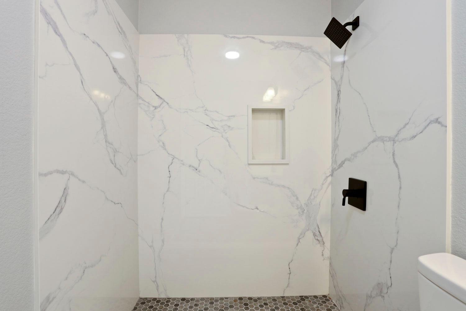Detail Gallery Image 24 of 44 For 5449 Governor Cir, Stockton,  CA 95210 - 4 Beds | 2 Baths