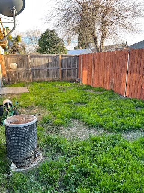 Detail Gallery Image 18 of 21 For 9019 Fox Creek Dr, Stockton,  CA 95210 - 2 Beds | 2 Baths