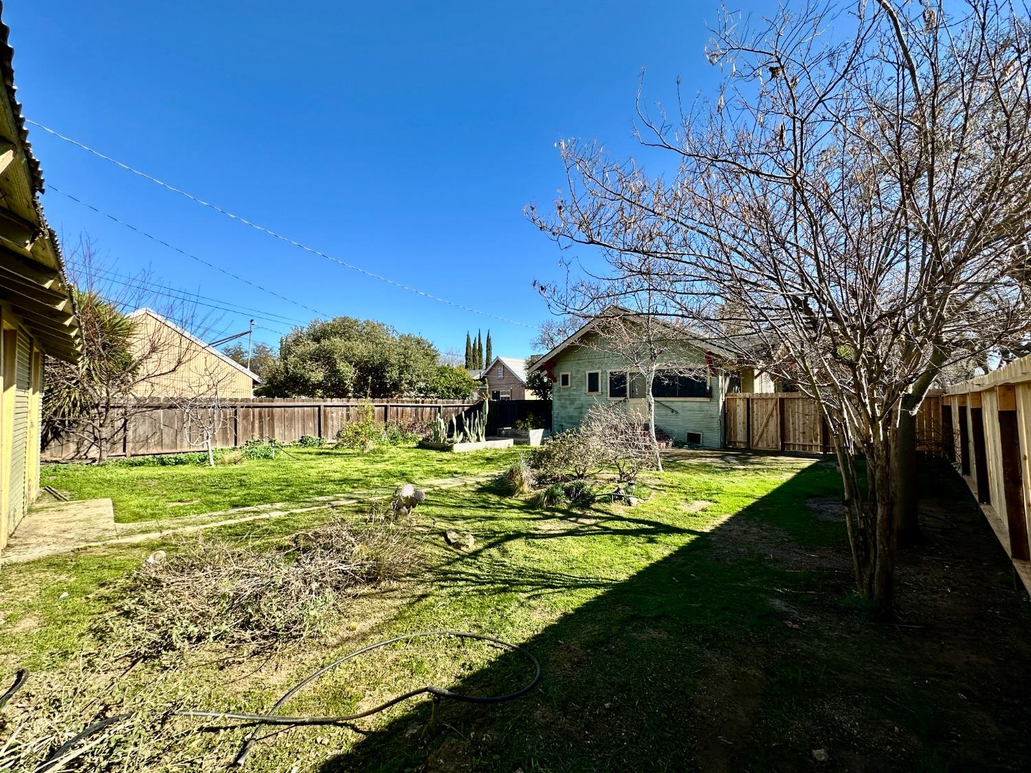 Detail Gallery Image 27 of 29 For 1059 Q St, Newman,  CA 95360 - 2 Beds | 1 Baths