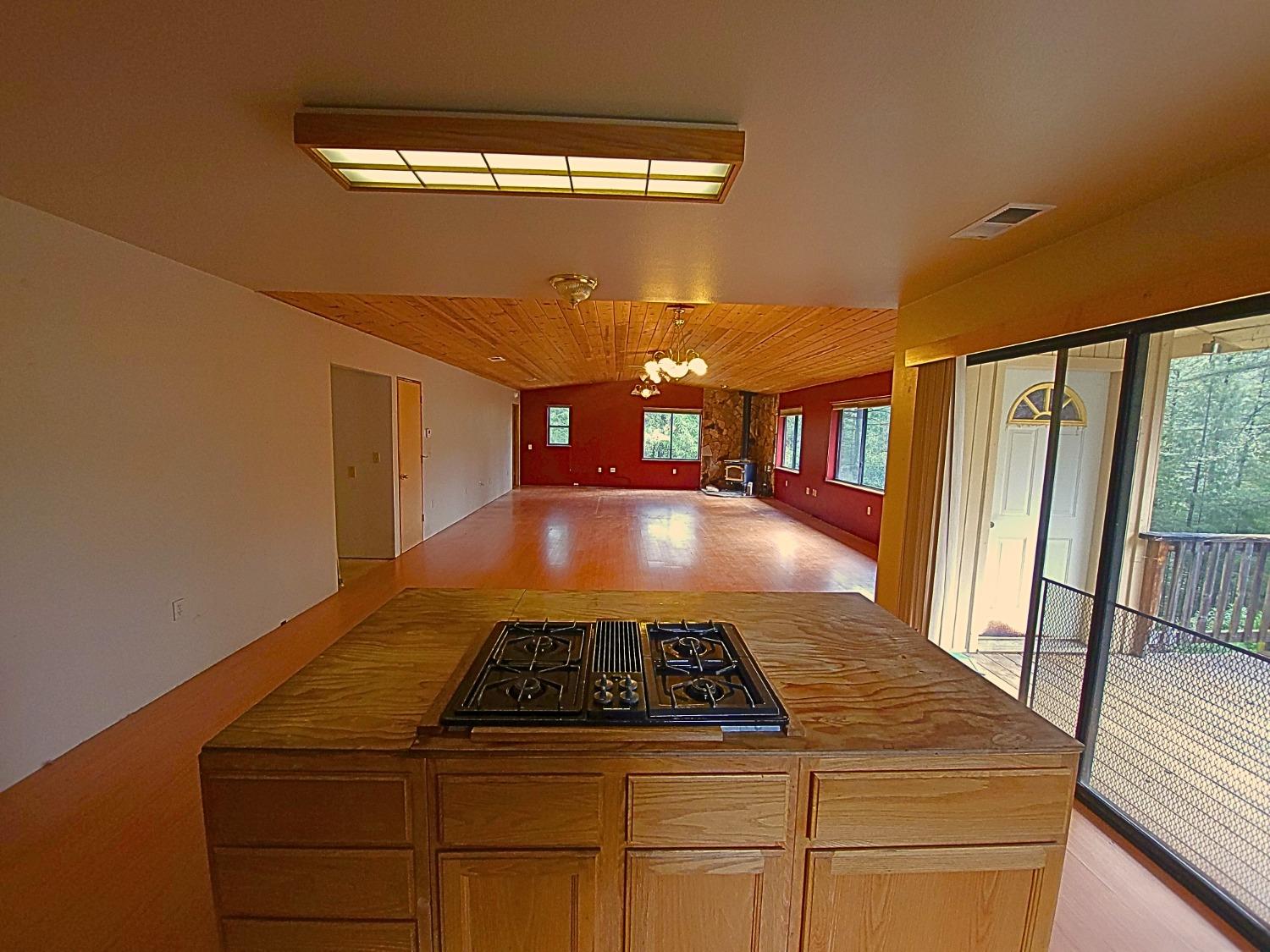 Detail Gallery Image 10 of 45 For 21640 Clute Canyon Rd, Volcano,  CA 95689 - 2 Beds | 2 Baths