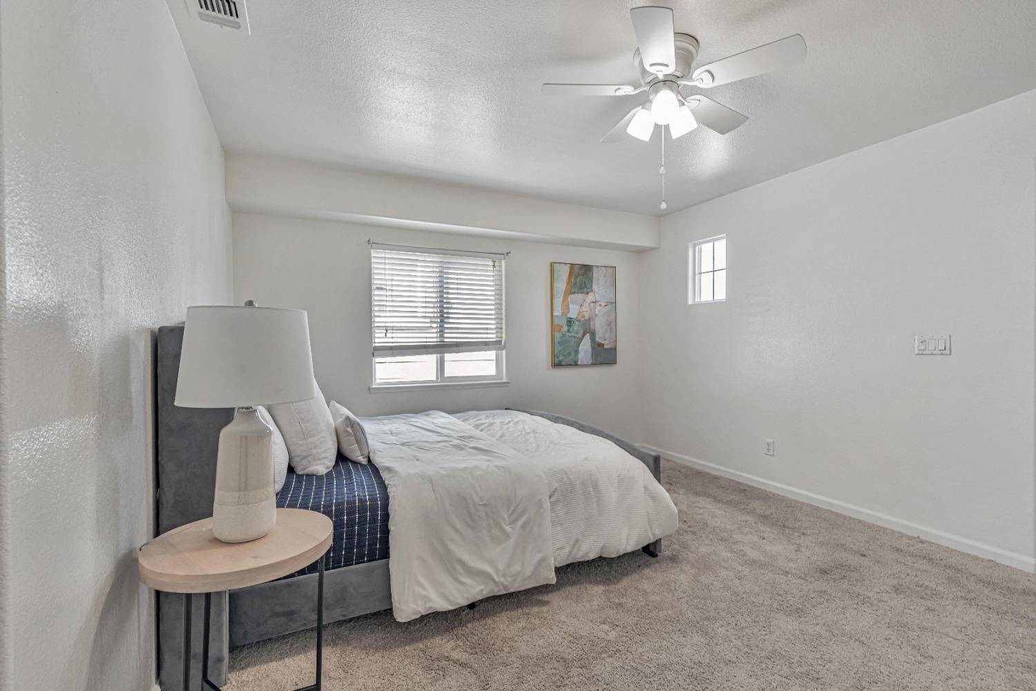 Detail Gallery Image 26 of 57 For 3012 Calla Lily Ln, Stockton,  CA 95209 - 4 Beds | 2/1 Baths