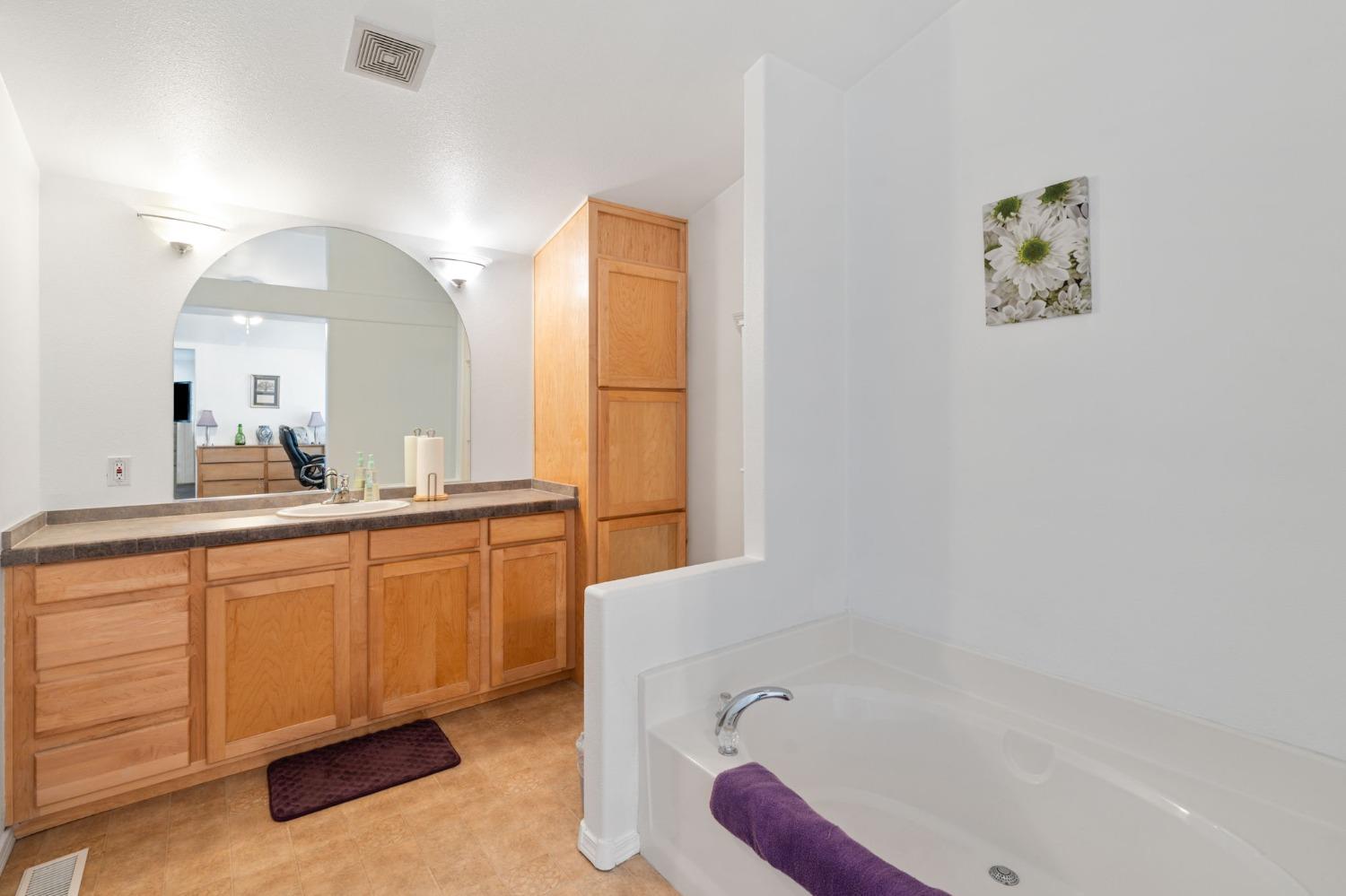 Detail Gallery Image 39 of 46 For 3830 Dogwood Pass Rd, Mokelumne Hill,  CA 95245 - 4 Beds | 4 Baths