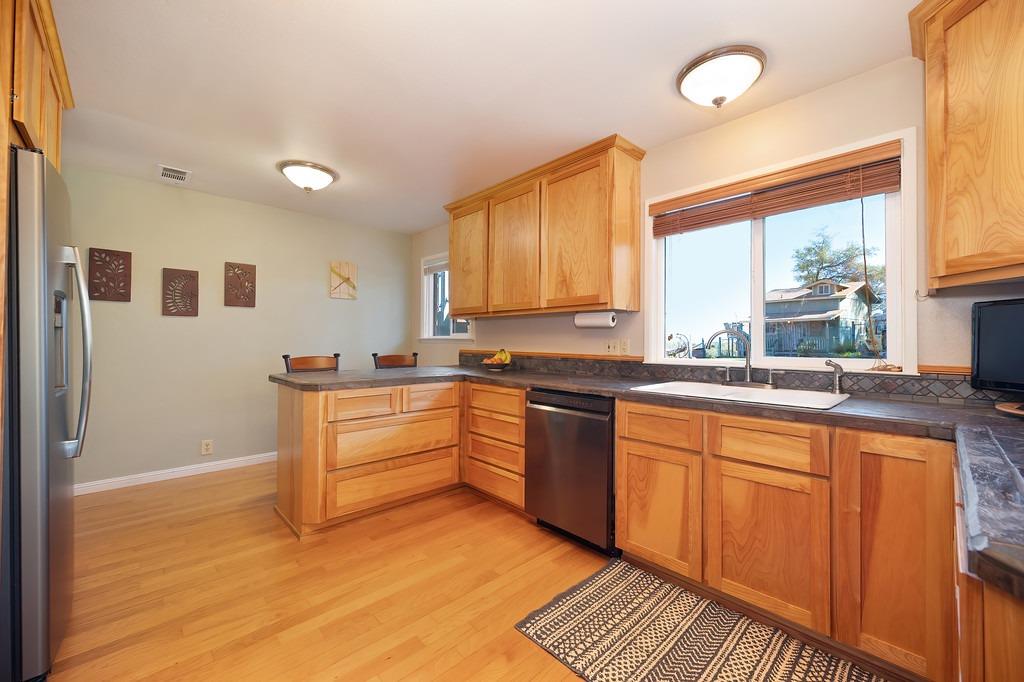 Detail Gallery Image 22 of 96 For 5240 Salmon Falls Rd, Pilot Hill,  CA 95664 - 2 Beds | 2 Baths