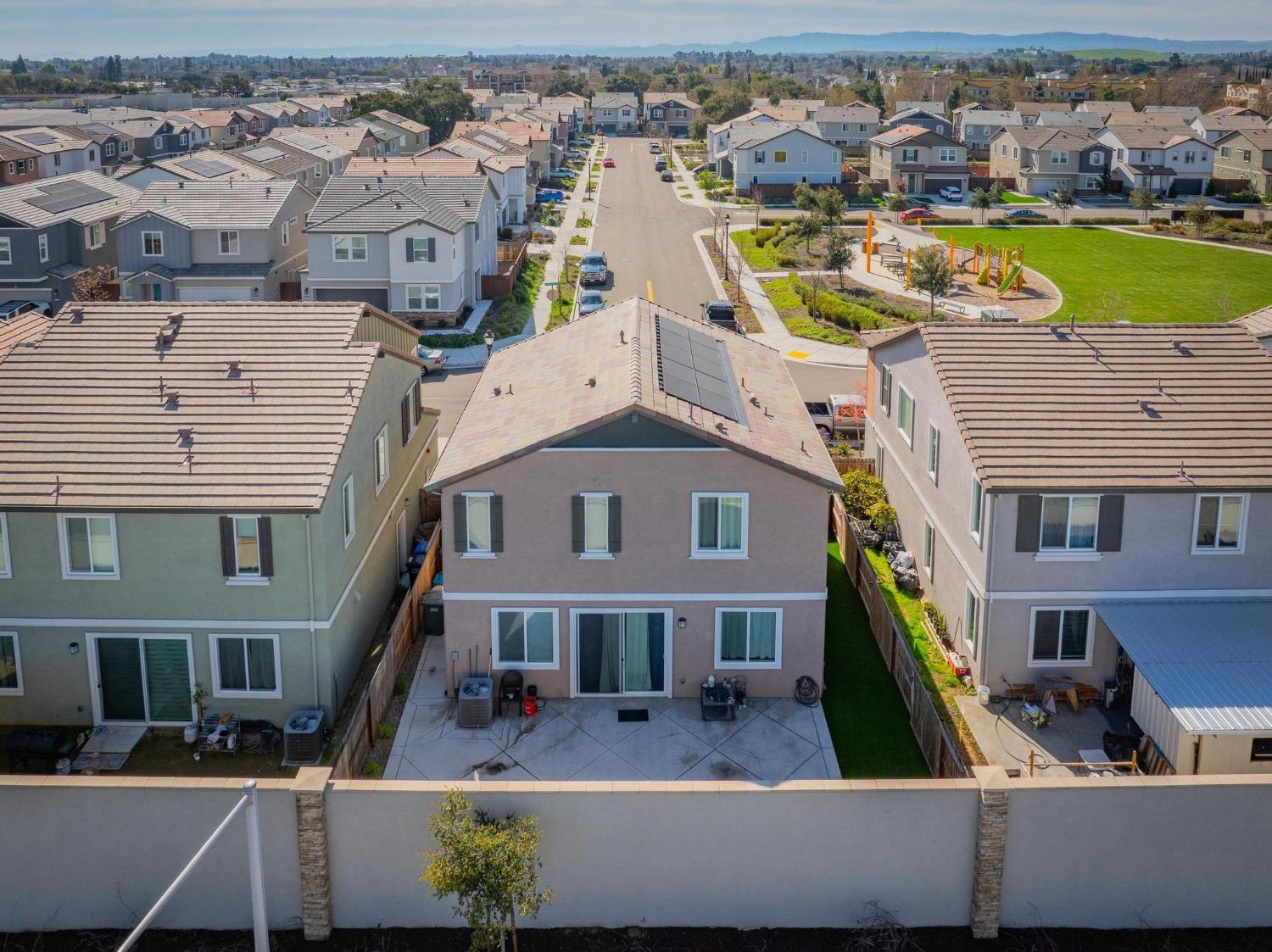 Diamante Way, Oakley, California image 27