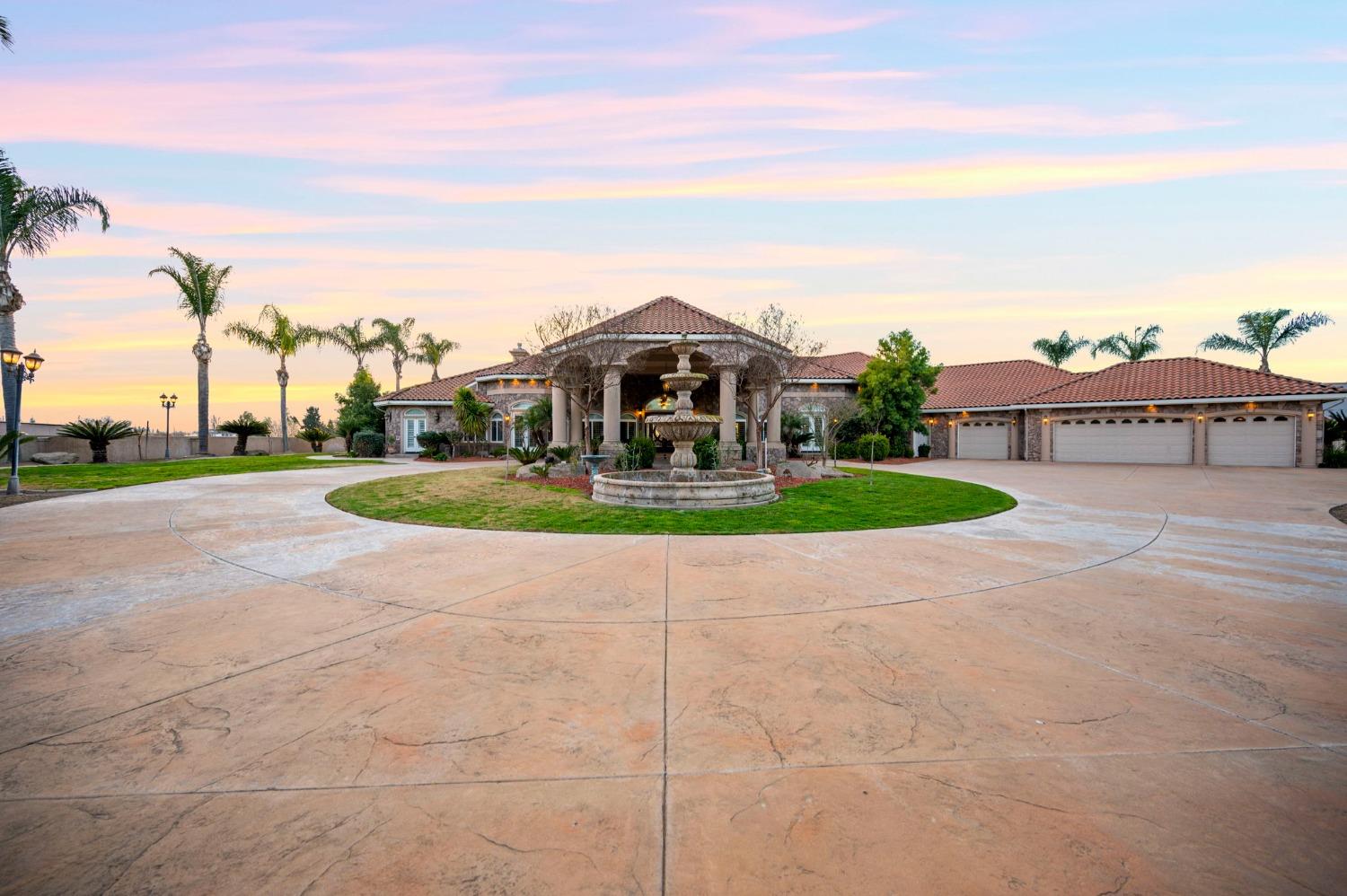 Detail Gallery Image 12 of 76 For 19149 Saint John Rd, Escalon,  CA 95320 - 6 Beds | 6/1 Baths