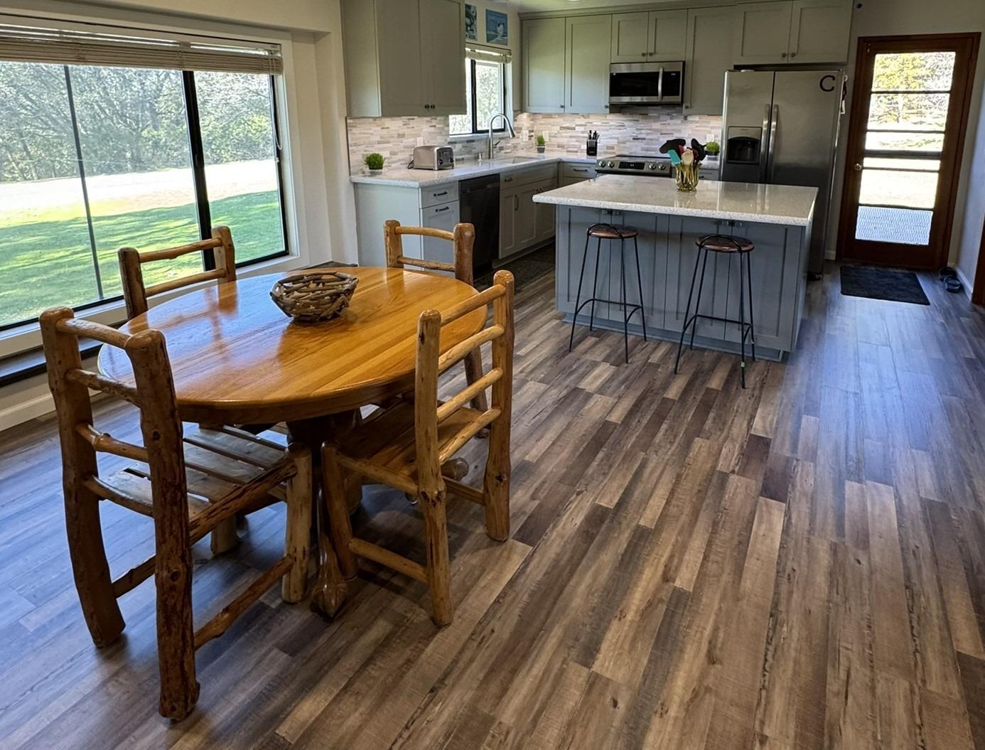 Detail Gallery Image 9 of 59 For 670 Crestview Dr, Diamond Springs,  CA 95619 - 4 Beds | 2 Baths