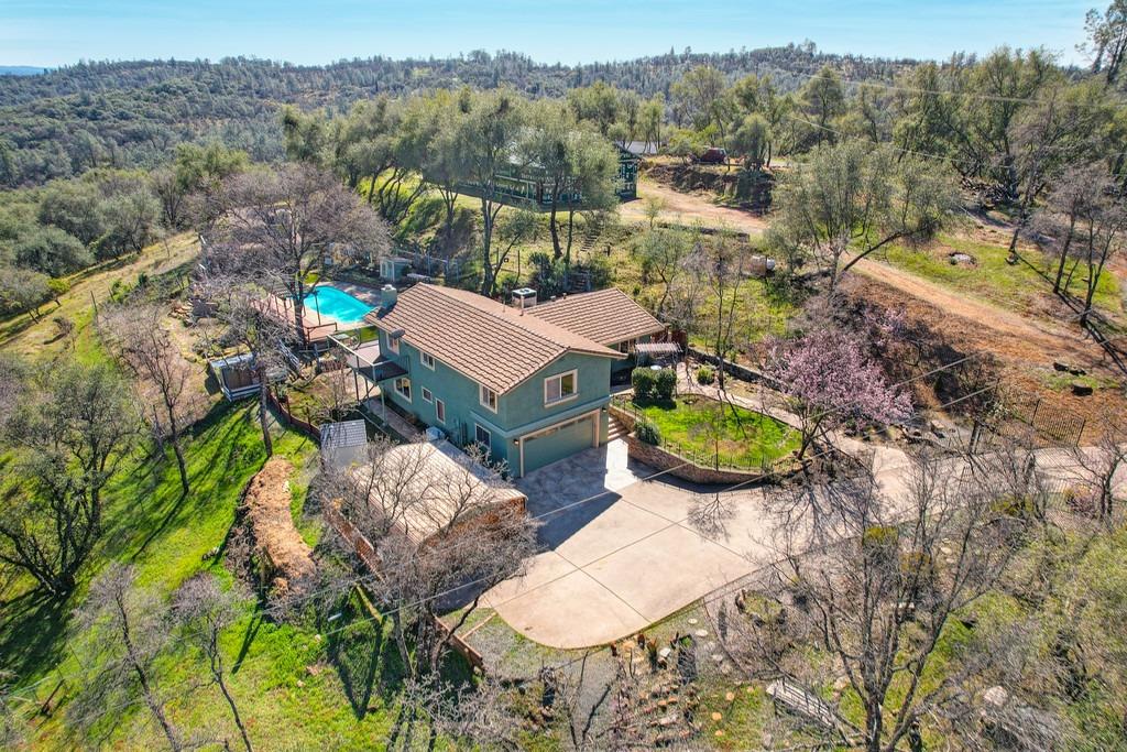 Detail Gallery Image 8 of 96 For 5240 Salmon Falls Rd, Pilot Hill,  CA 95664 - 2 Beds | 2 Baths