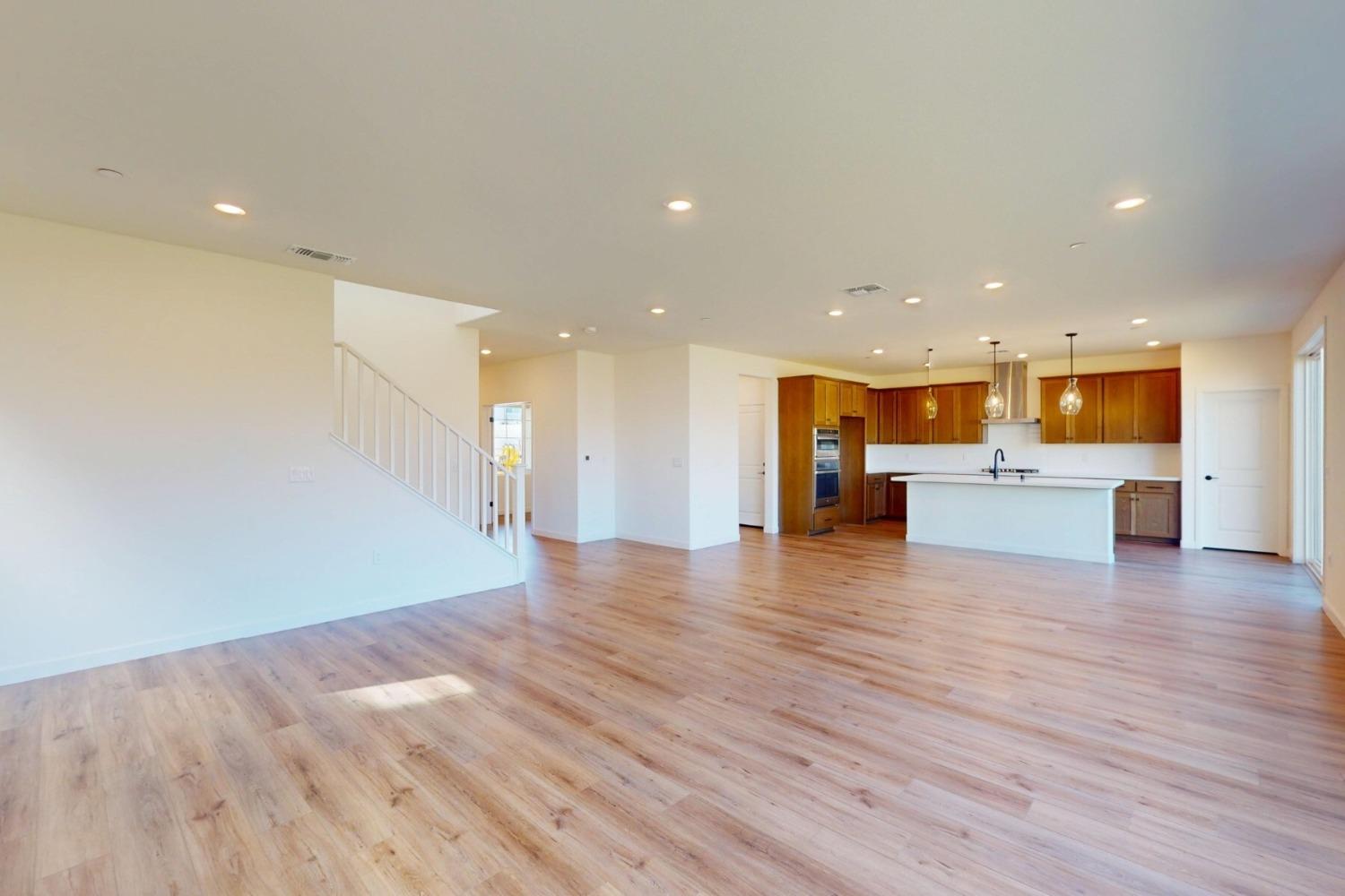 Cambery Drive, Rancho Cordova, California image 7