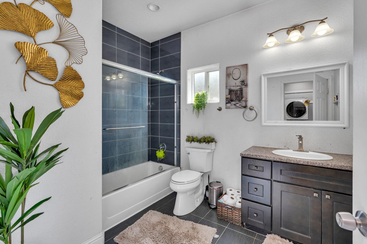 Detail Gallery Image 38 of 55 For 509 Kerr Ave, Modesto,  CA 95354 - 3 Beds | 2/1 Baths
