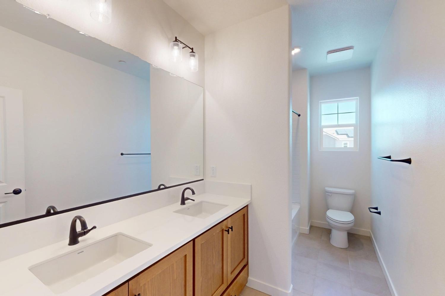 Cambery Drive, Rancho Cordova, California image 12