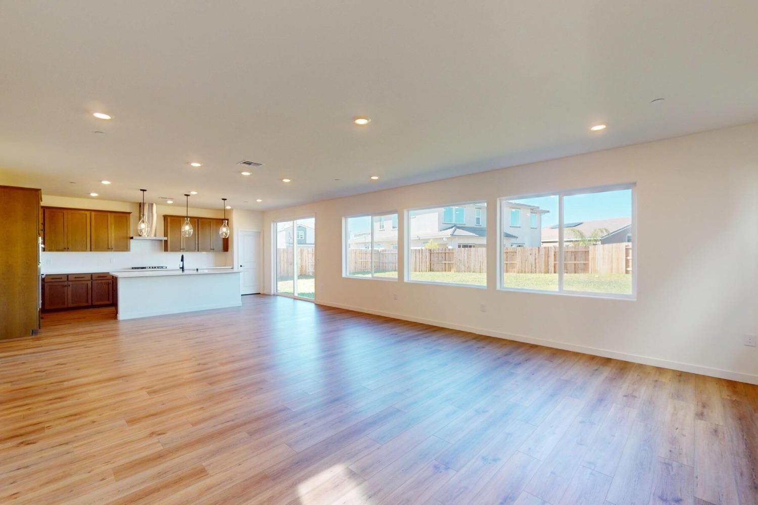 Cambery Drive, Rancho Cordova, California image 22