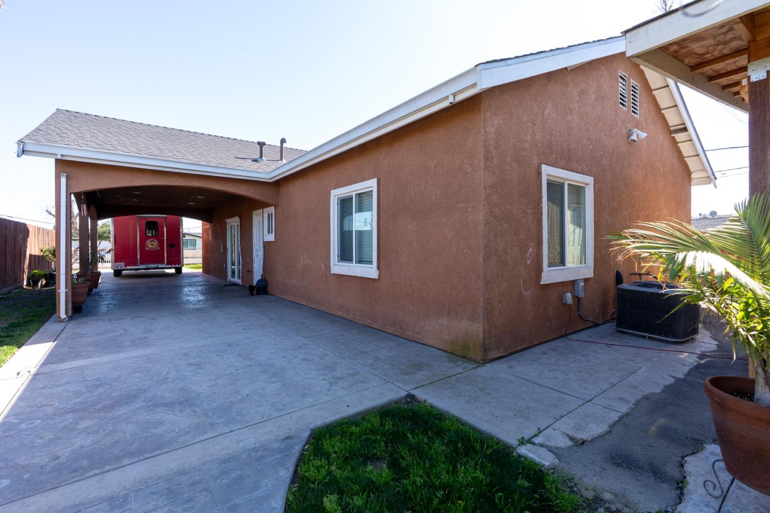 Detail Gallery Image 11 of 55 For 509 Kerr Ave, Modesto,  CA 95354 - 3 Beds | 2/1 Baths