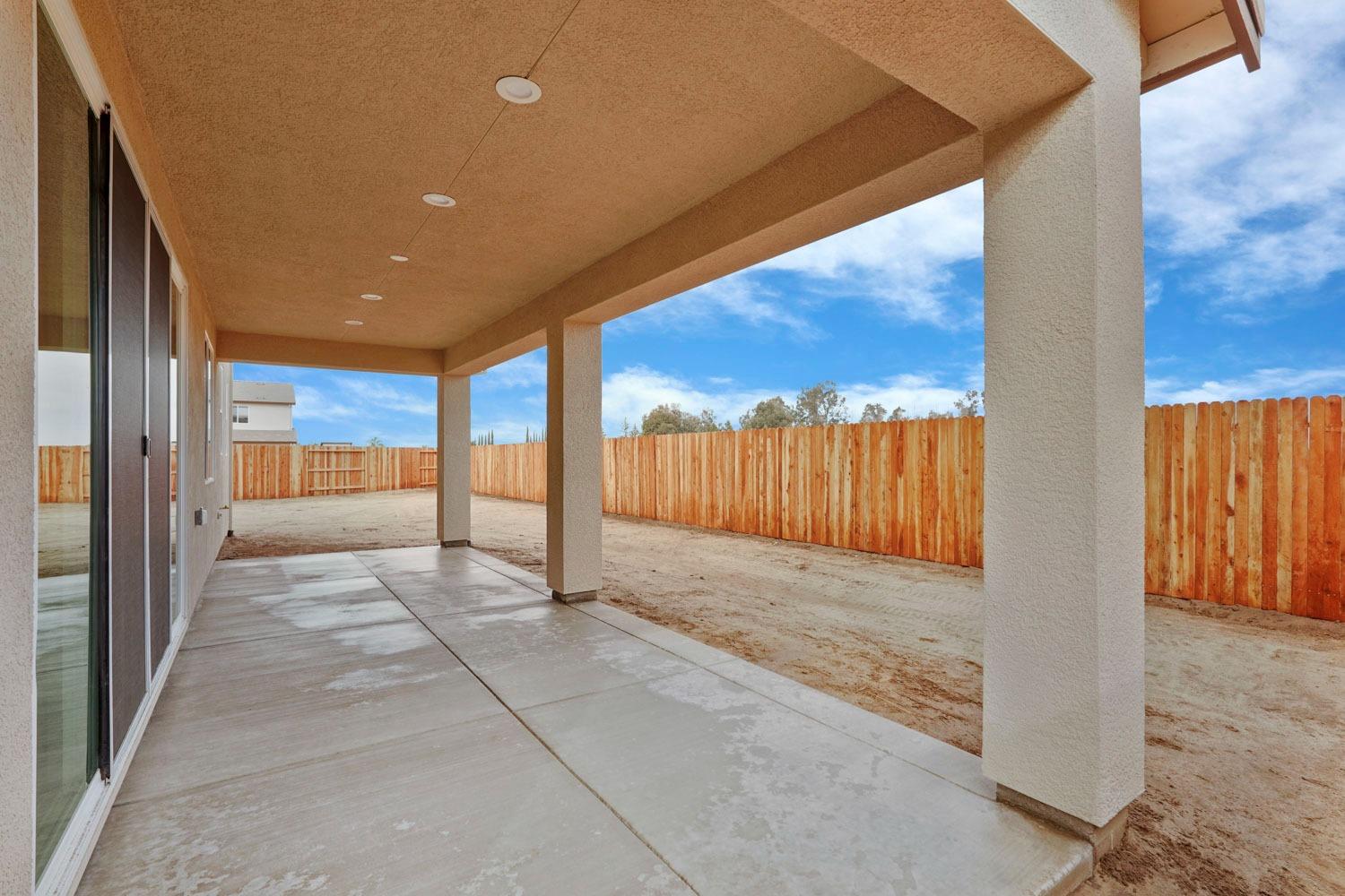 Detail Gallery Image 51 of 56 For 2202 Paramount Ln, Manteca,  CA 95337 - 4 Beds | 2/1 Baths