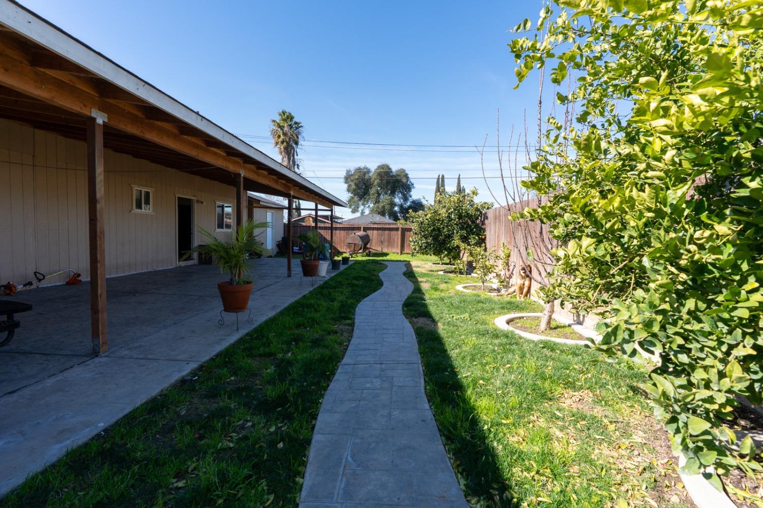 Detail Gallery Image 13 of 55 For 509 Kerr Ave, Modesto,  CA 95354 - 3 Beds | 2/1 Baths