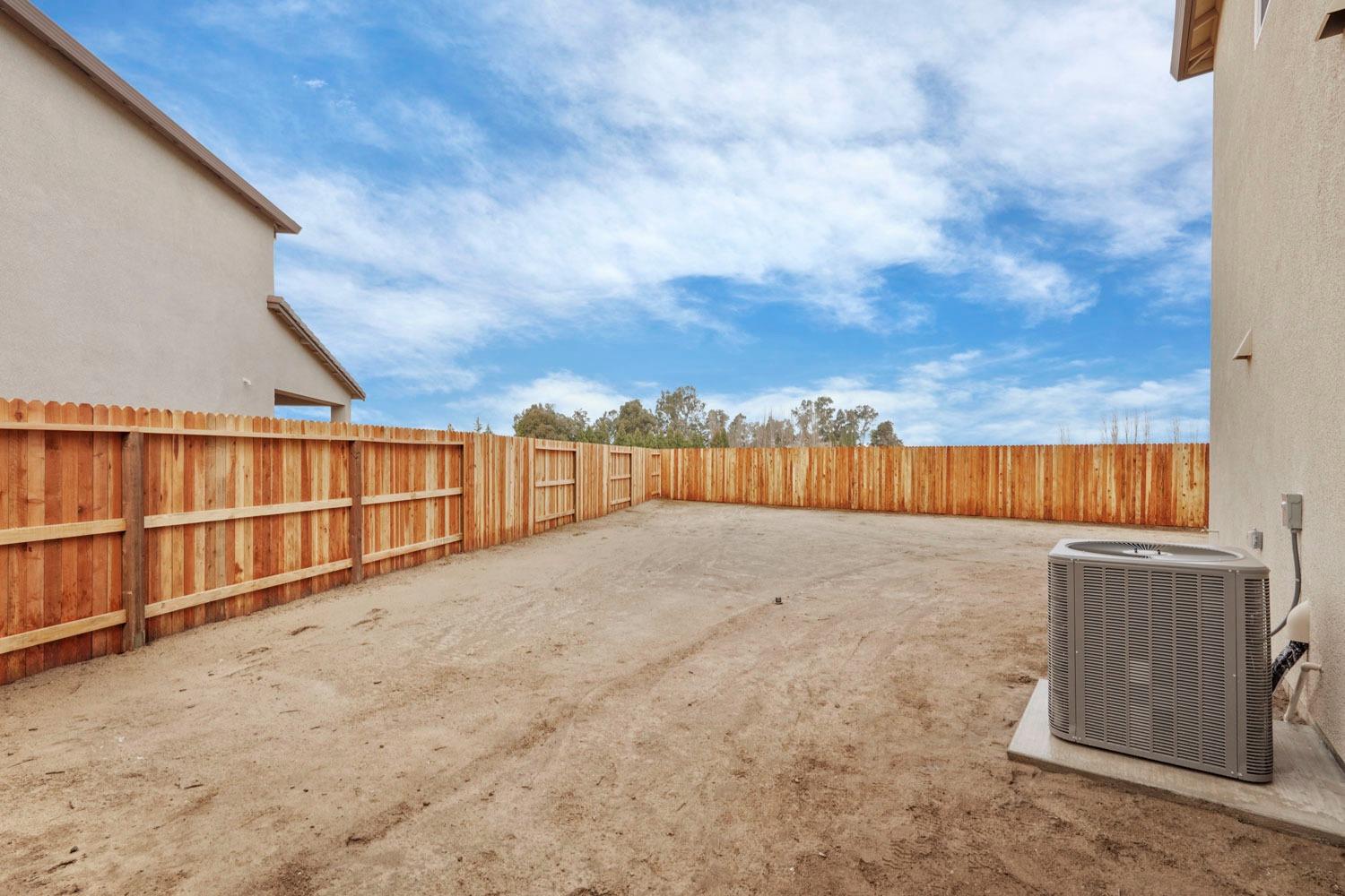 Detail Gallery Image 53 of 56 For 2202 Paramount Ln, Manteca,  CA 95337 - 4 Beds | 2/1 Baths