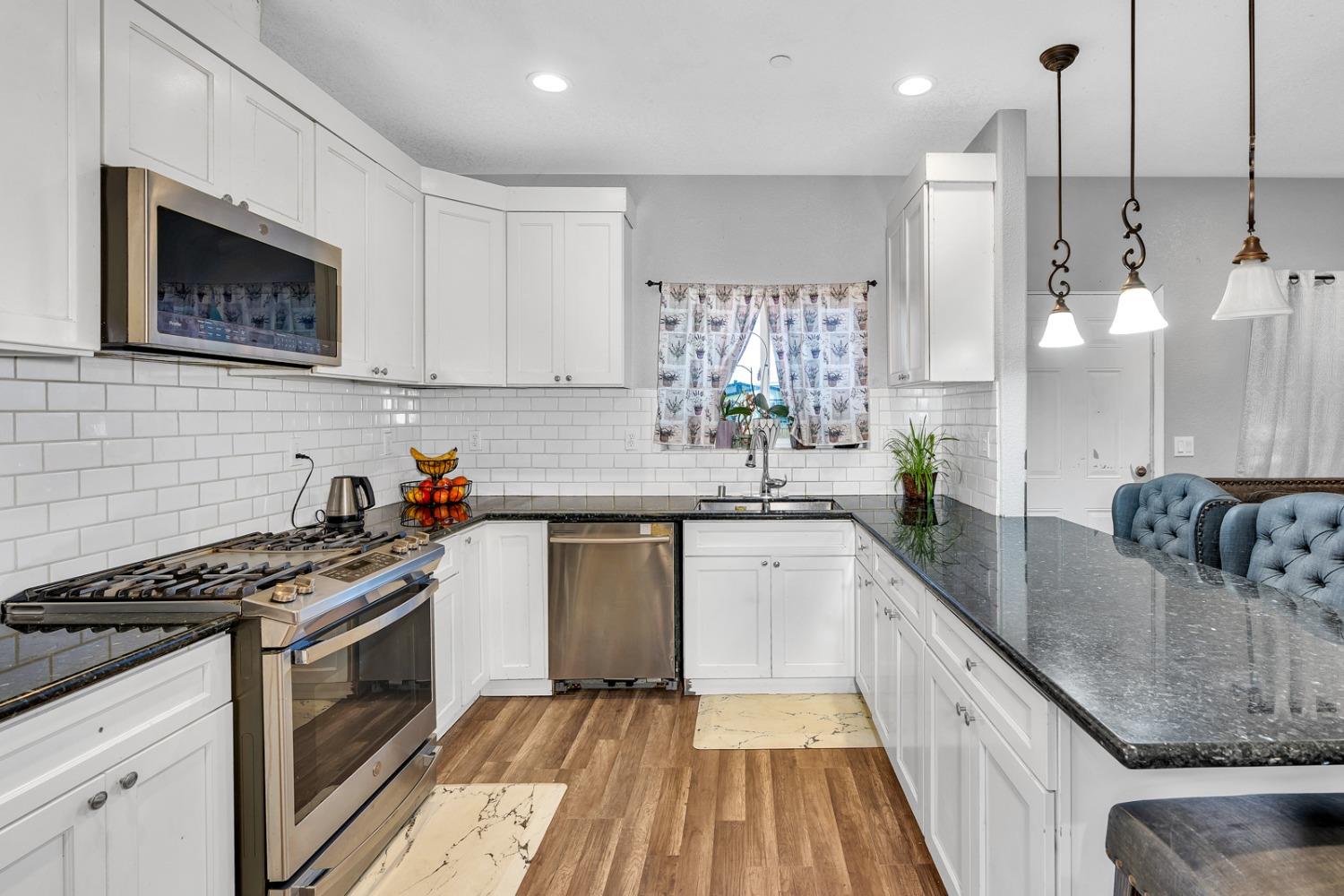 Detail Gallery Image 20 of 55 For 509 Kerr Ave, Modesto,  CA 95354 - 3 Beds | 2/1 Baths
