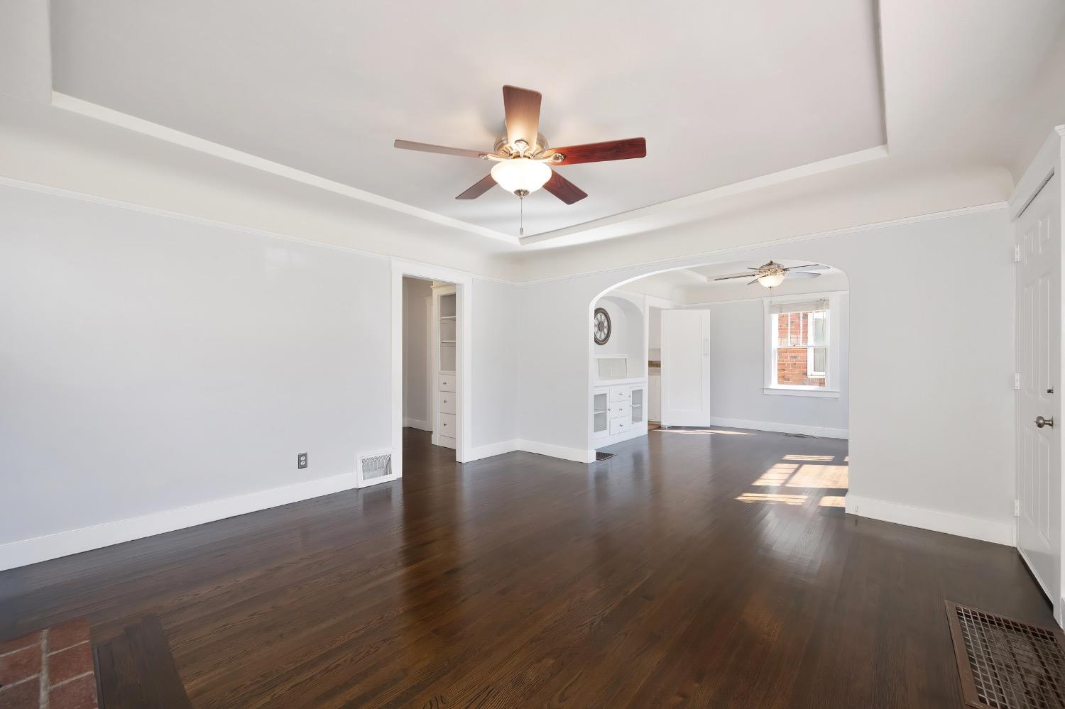 Burnett Way, Sacramento, CA, 95818-2437