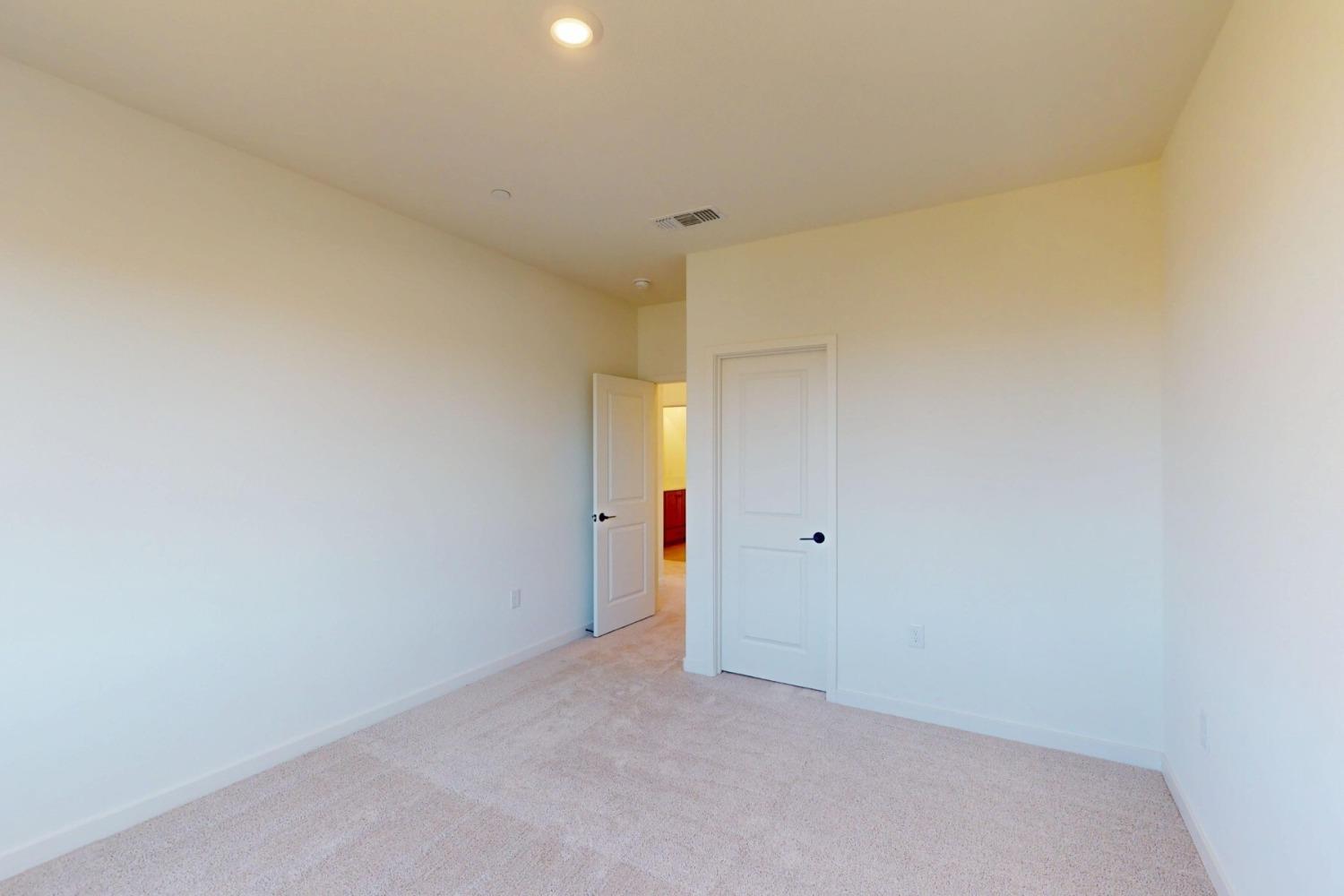 Cambery Drive, Rancho Cordova, California image 8
