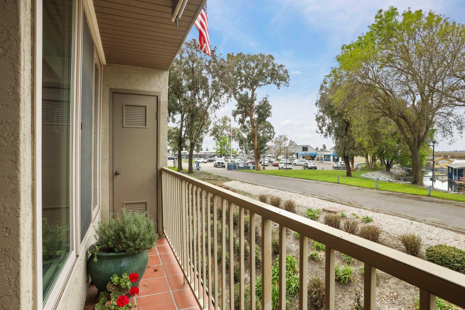 Detail Gallery Image 28 of 94 For 6669 Embarcadero Dr #10,  Stockton,  CA 95219 - 2 Beds | 2 Baths