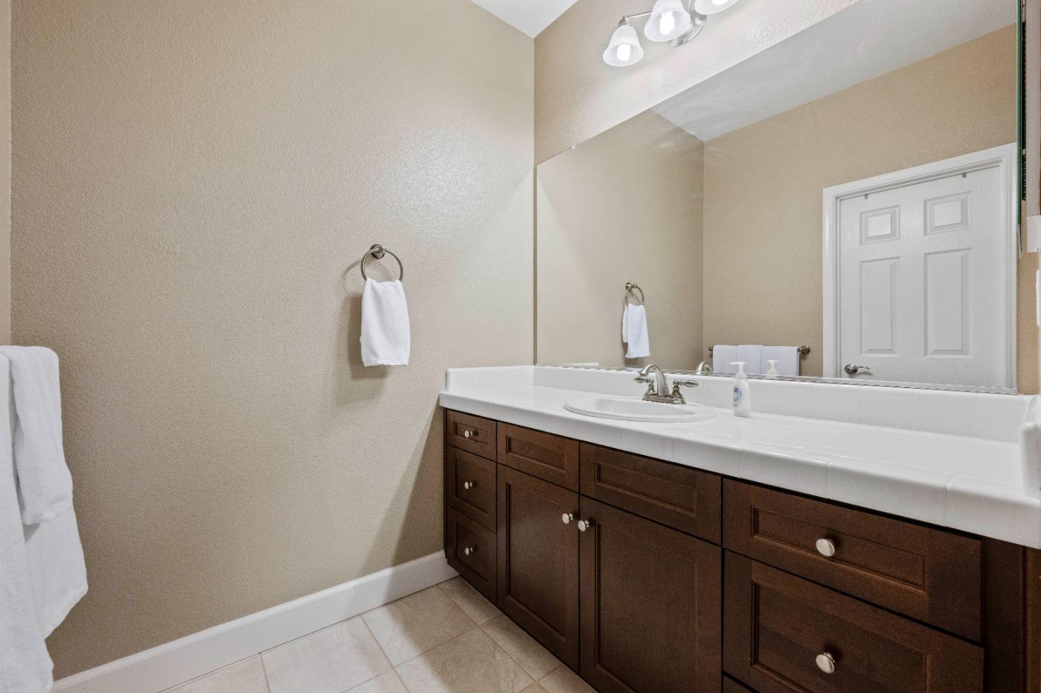 Damico Drive, El Dorado Hills, California image 34