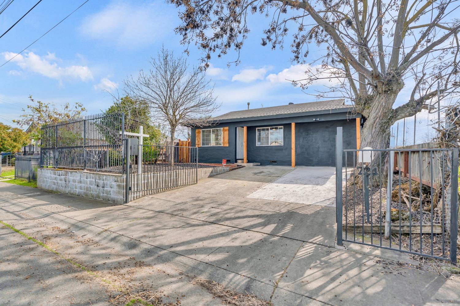South, Sacramento, California image 6
