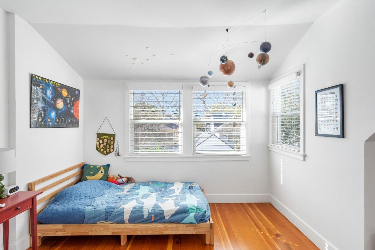 Highland Avenue, Sacramento, CA, 95818-3518