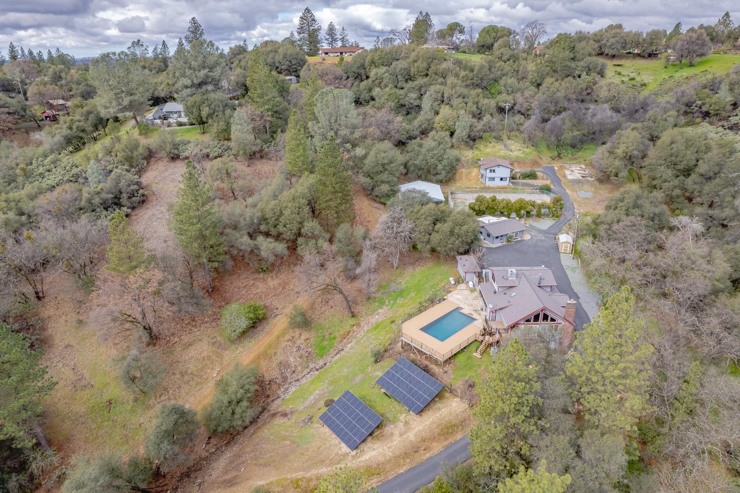 Detail Gallery Image 7 of 98 For 791 N Circle Dr, Diamond Springs,  CA 95619 - 6 Beds | 4/2 Baths