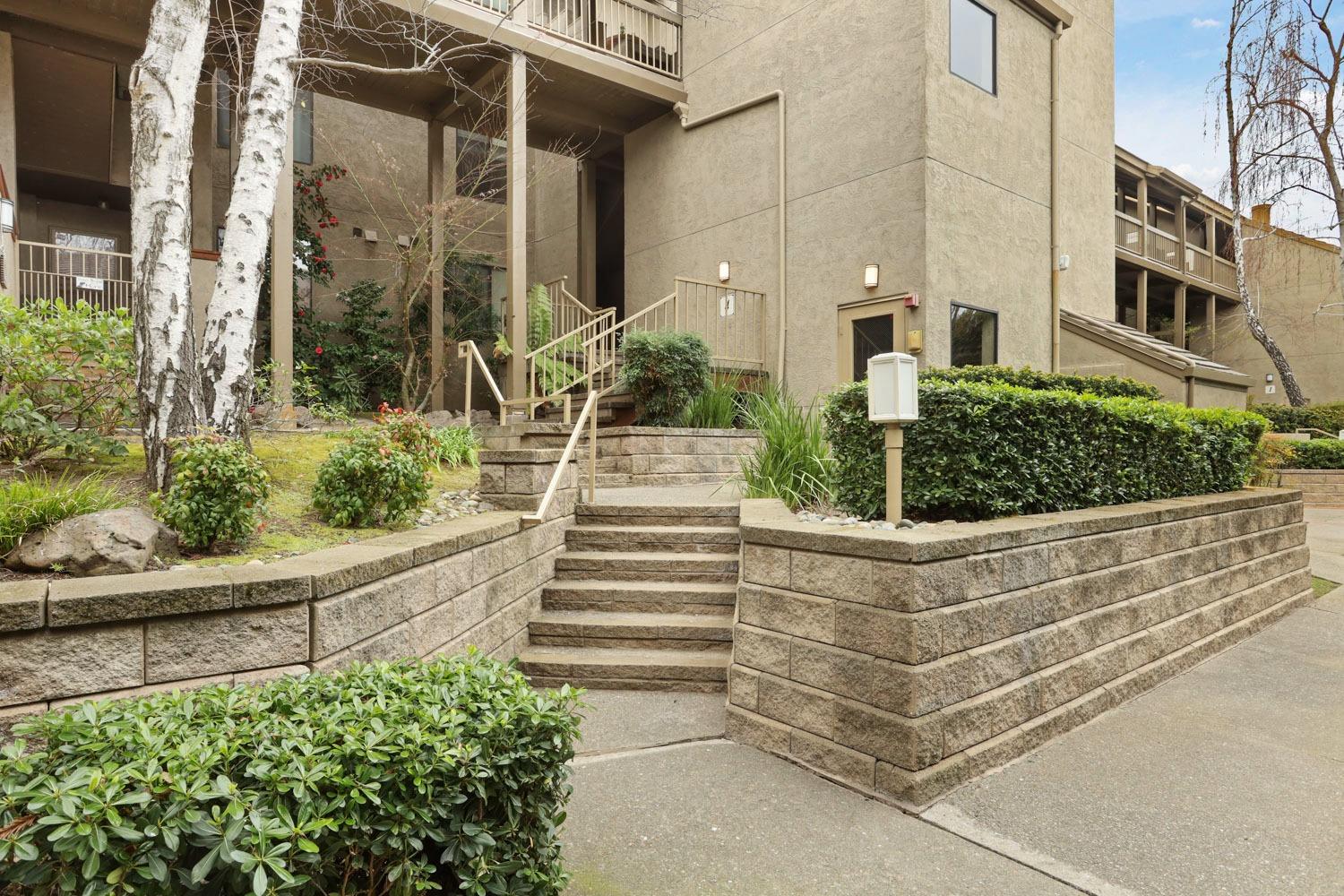 Detail Gallery Image 7 of 94 For 6669 Embarcadero Dr #10,  Stockton,  CA 95219 - 2 Beds | 2 Baths