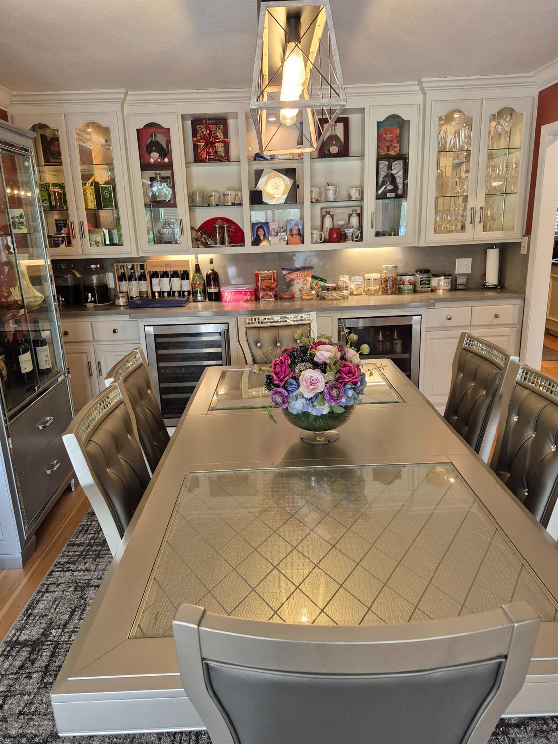 Detail Gallery Image 7 of 43 For 2140 Pennington Ct, Stockton,  CA 95207 - 4 Beds | 3 Baths