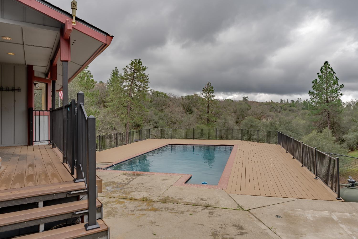 Detail Gallery Image 55 of 98 For 791 N Circle Dr, Diamond Springs,  CA 95619 - 6 Beds | 4/2 Baths