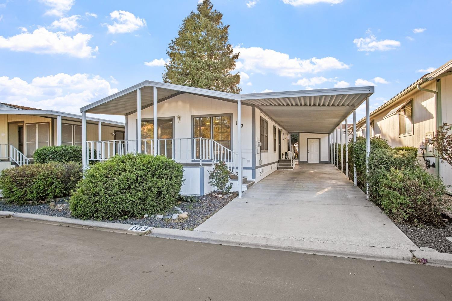 Detail Gallery Image 3 of 28 For 1500 Held Dr 103, Modesto,  CA 95355 - 2 Beds | 2 Baths