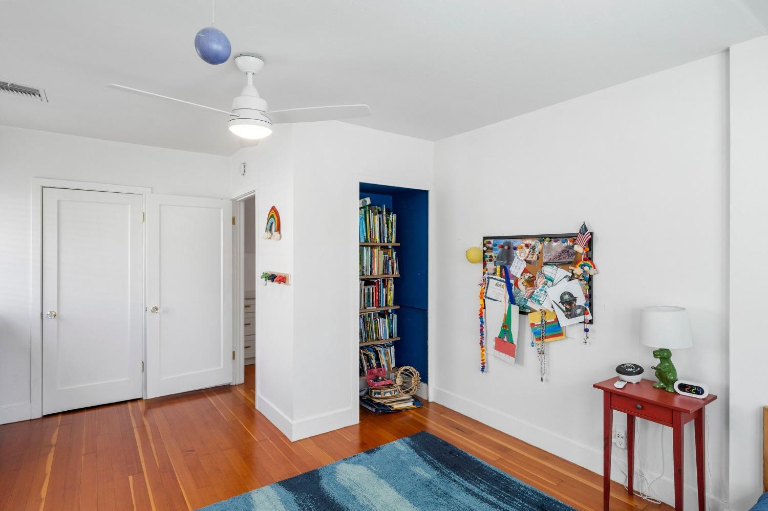 Highland Avenue, Sacramento, CA, 95818-3518