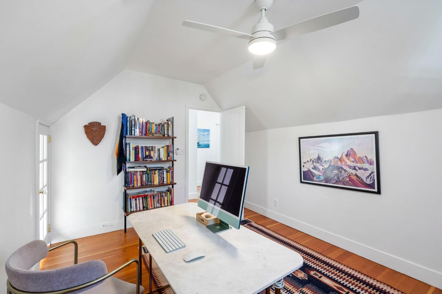 Highland Avenue, Sacramento, CA, 95818-3518