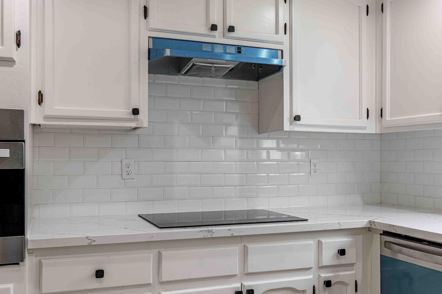 Detail Gallery Image 12 of 33 For 1349 Ghia Way, Manteca,  CA 95337 - 3 Beds | 2 Baths