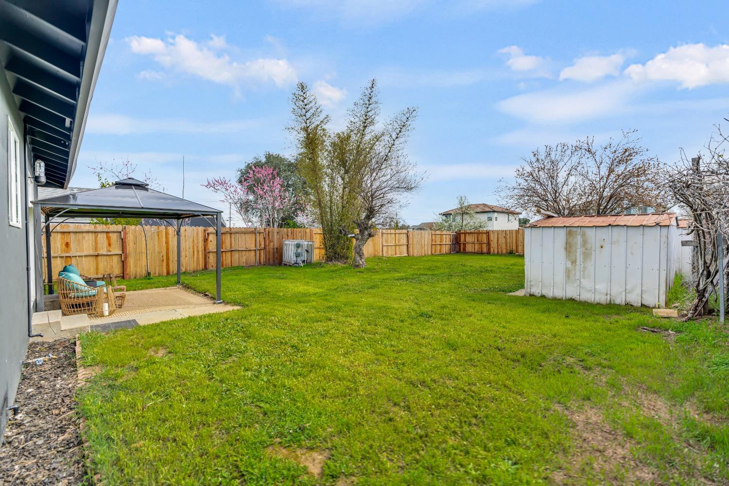 South, Sacramento, California image 30