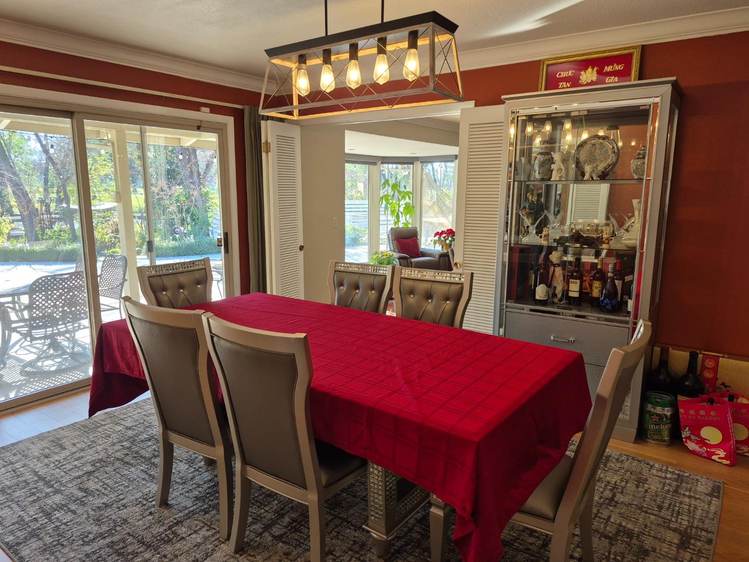 Detail Gallery Image 10 of 43 For 2140 Pennington Ct, Stockton,  CA 95207 - 4 Beds | 3 Baths