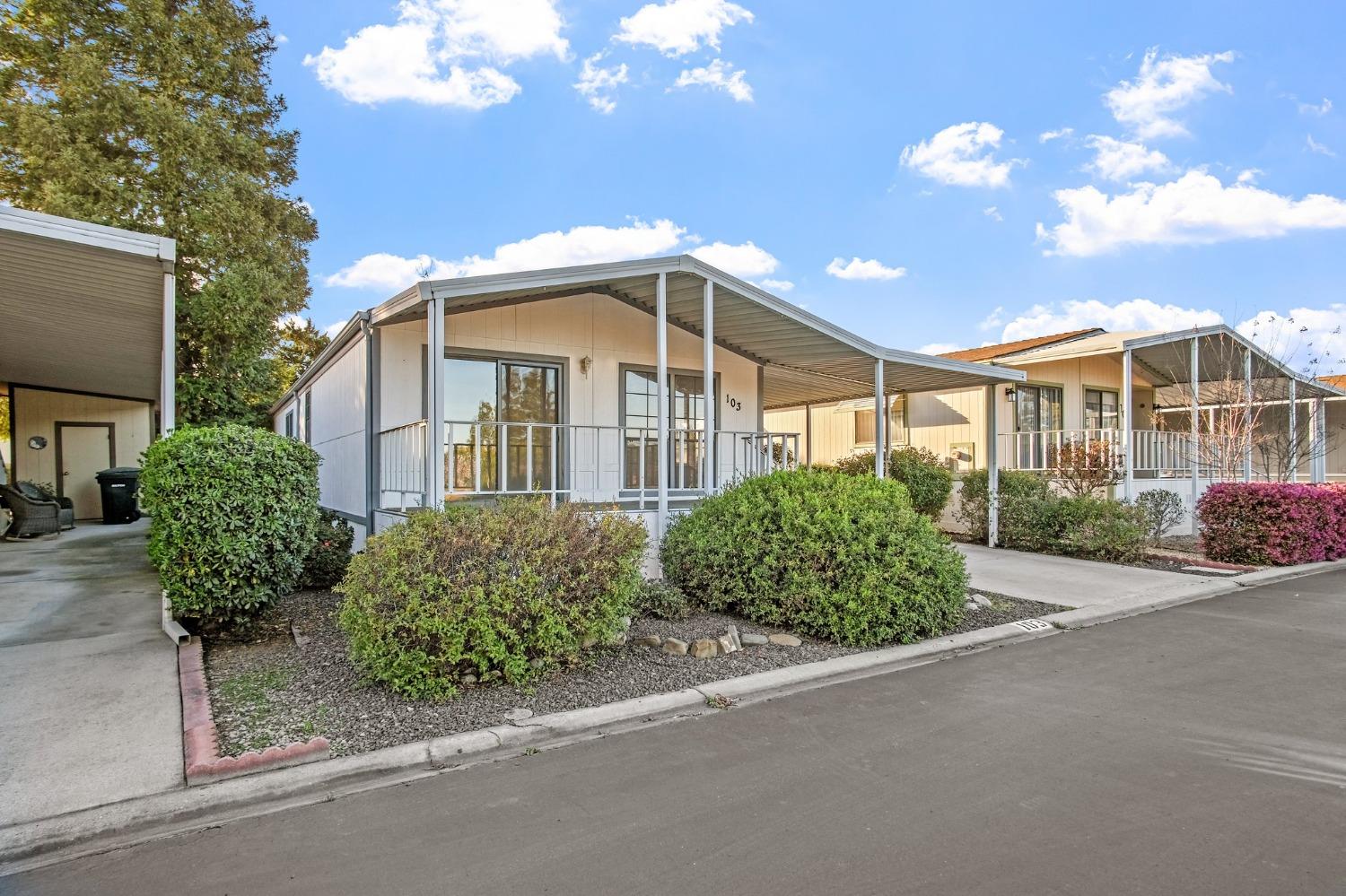 Detail Gallery Image 2 of 28 For 1500 Held Dr 103, Modesto,  CA 95355 - 2 Beds | 2 Baths